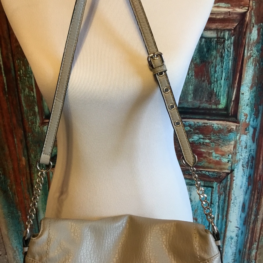 Juicy Couture Grey Bohemian Crossbody Hobo - Picture 3 of 7